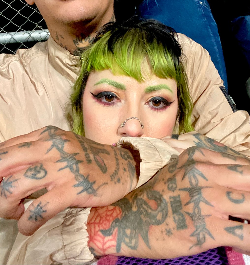 @YazAltModel's profile cover