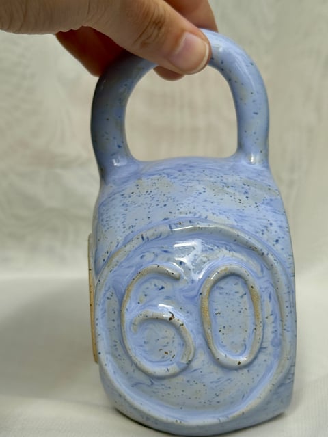 kubek kettlebell niebieski - 60 kg