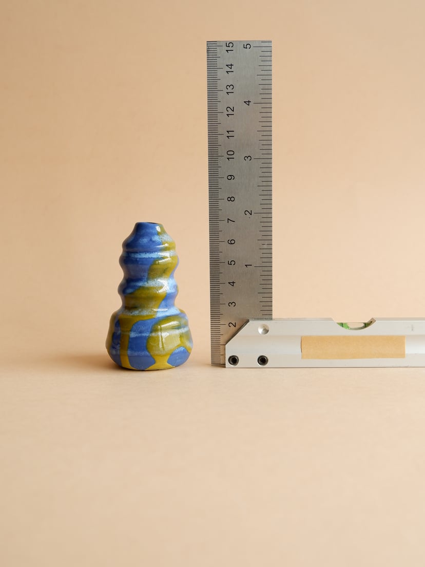 Tiny Mini- Vase 12 - mały wazon ceramiczny