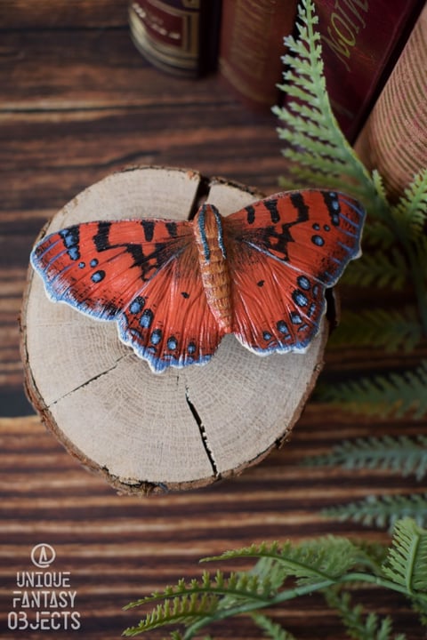 Spinka do włosów z rzeźbą motyla Catacroptera cloanthe