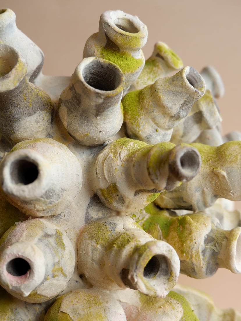 The Combined Forms- Vase 16 - wazon ceramiczny z kolekcji The Combined Forms