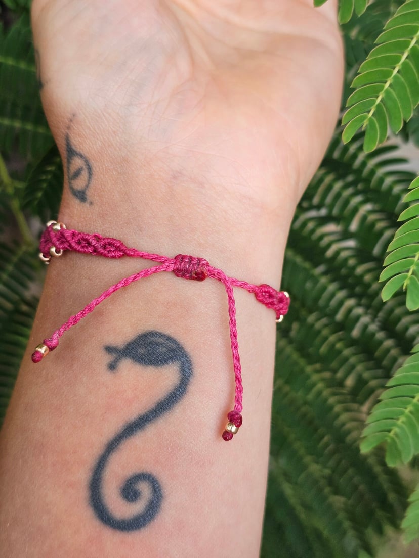 Bransoletka "Orient" - ochronna z tygrysim okiem - magenta