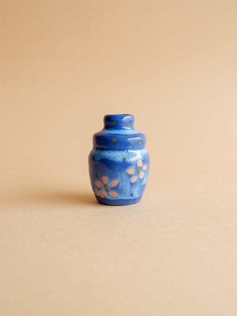 Tiny Mini- Vase 18 - mały wazon ceramiczny