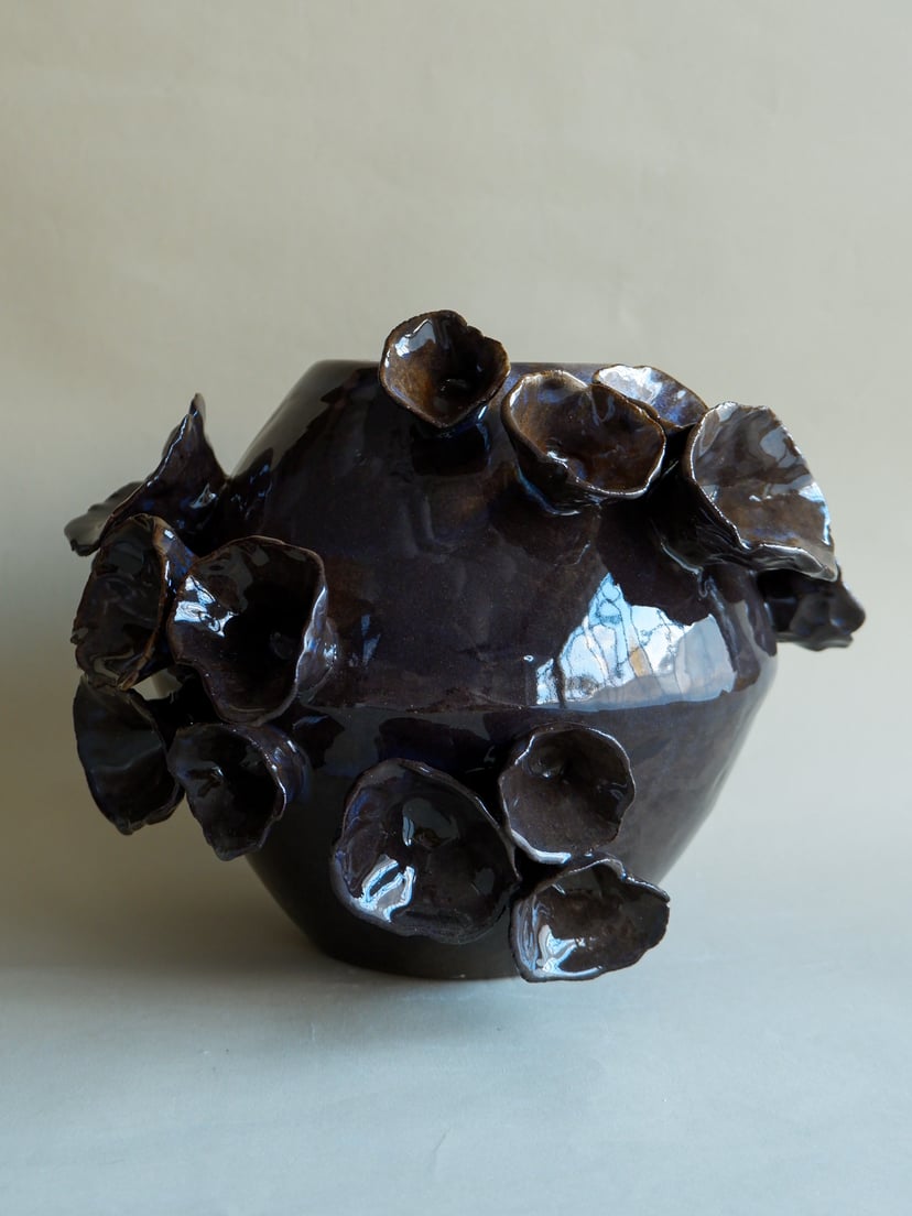 The Floral- Vase 04 - wazon ceramiczny z kolekcji The Floral