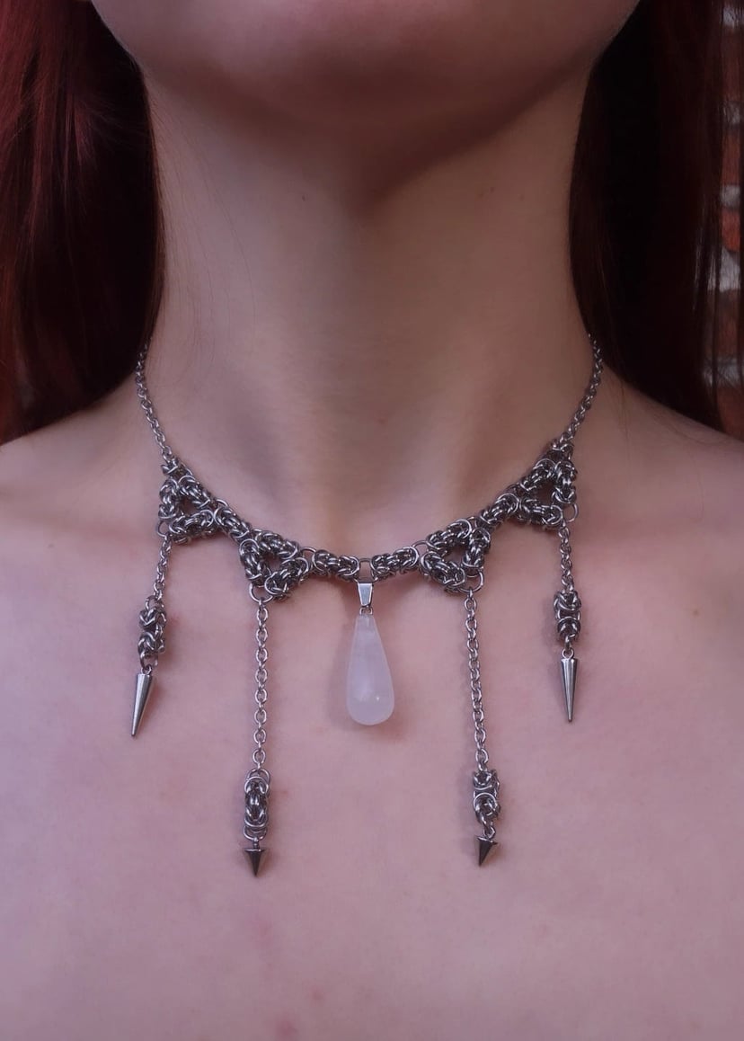 WHITE CLAWS naszyjnik chainmail