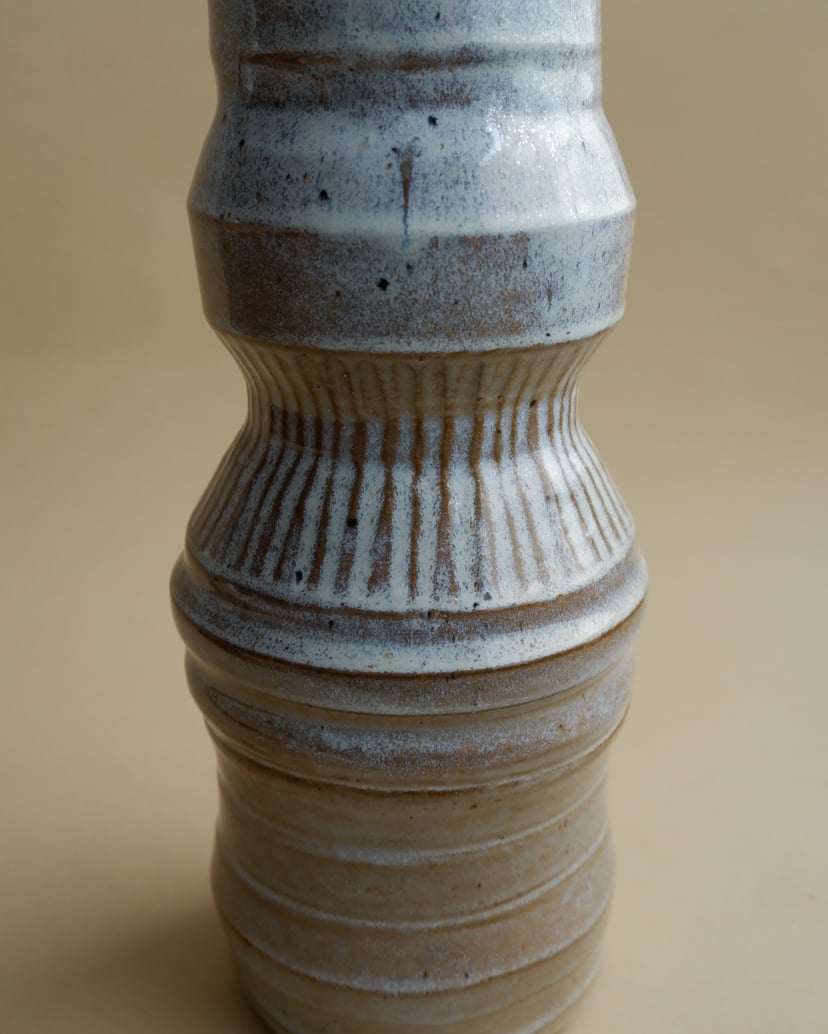 The Combined Forms- Vase 04 - wazon ceramiczny z kolekcji The Combined Forms