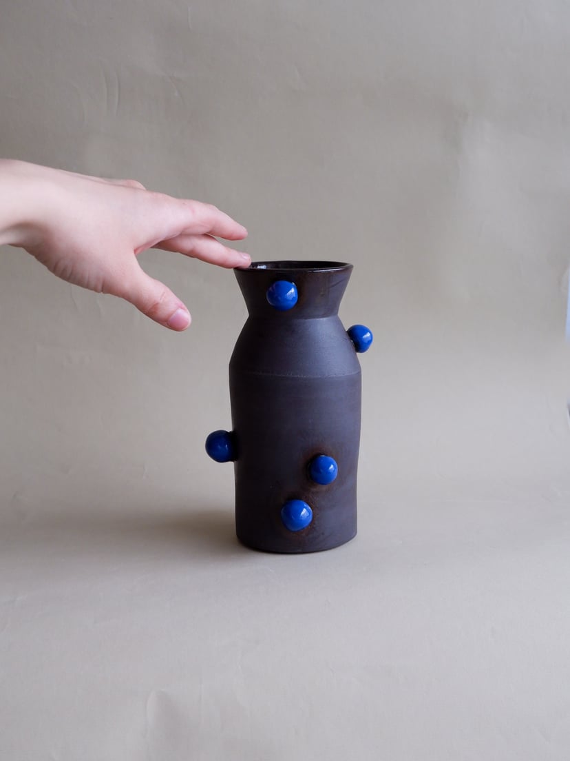 The Bubble- Vase 17 - wazon ceramiczny z kolekcji The Bubble
