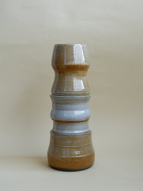 The Combined Forms- Vase 01 - wazon ceramiczny z kolekcji The Combined Forms