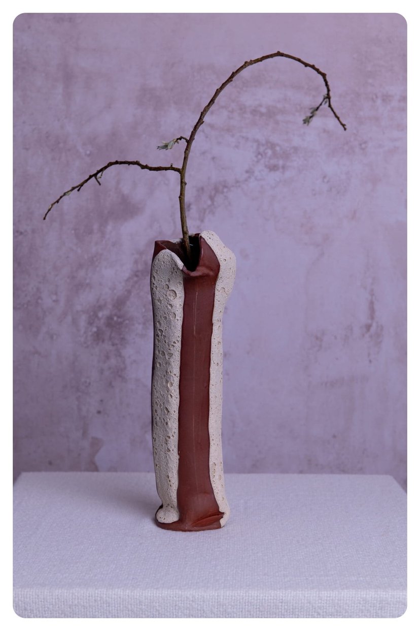 Wazon w pasy