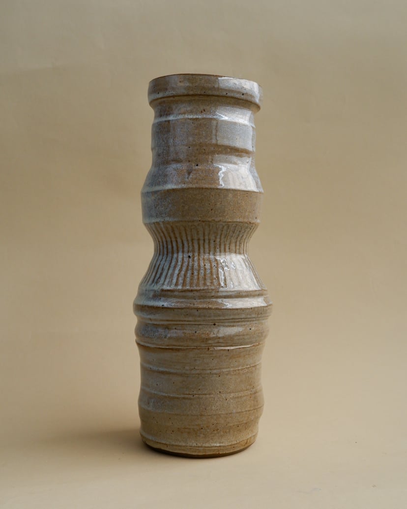 The Combined Forms- Vase 04 - wazon ceramiczny z kolekcji The Combined Forms