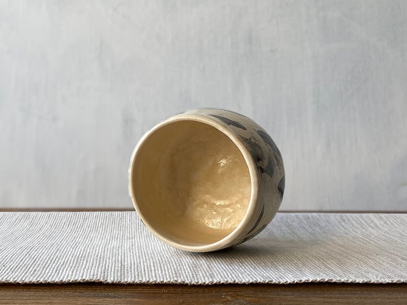 Brązowa INK - ceramiczna czarka z kolekcji ZEN
