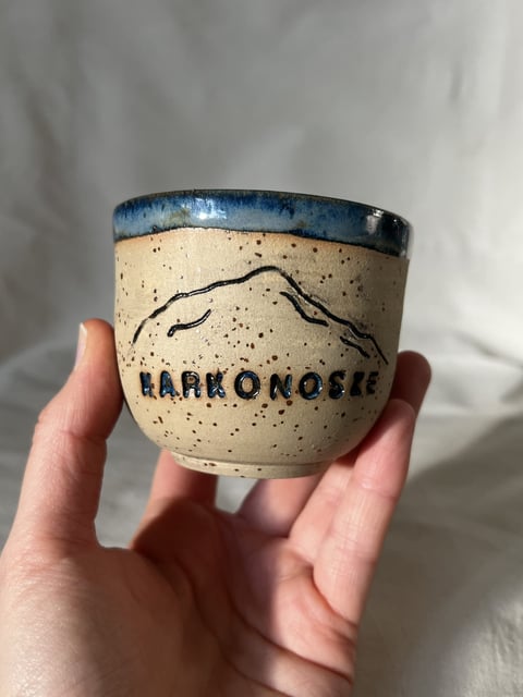 Czarka ceramiczna Karkonosze - ręcznie toczona czarka z motywem górskim