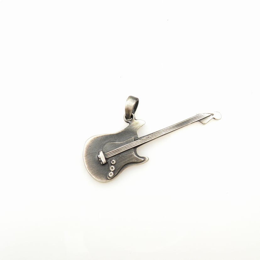 Zawieszka srebrna - Gitara elektryczna II