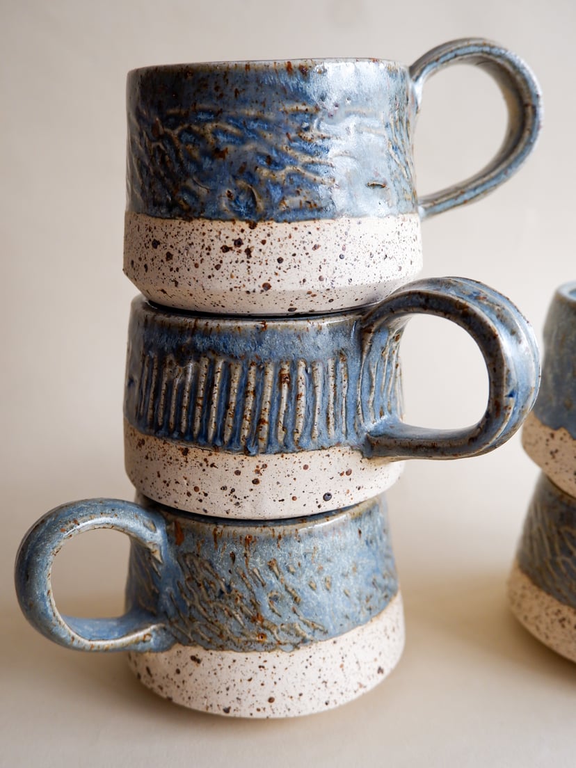 Green Speckled Cup 05, lines - kubek z kamionki