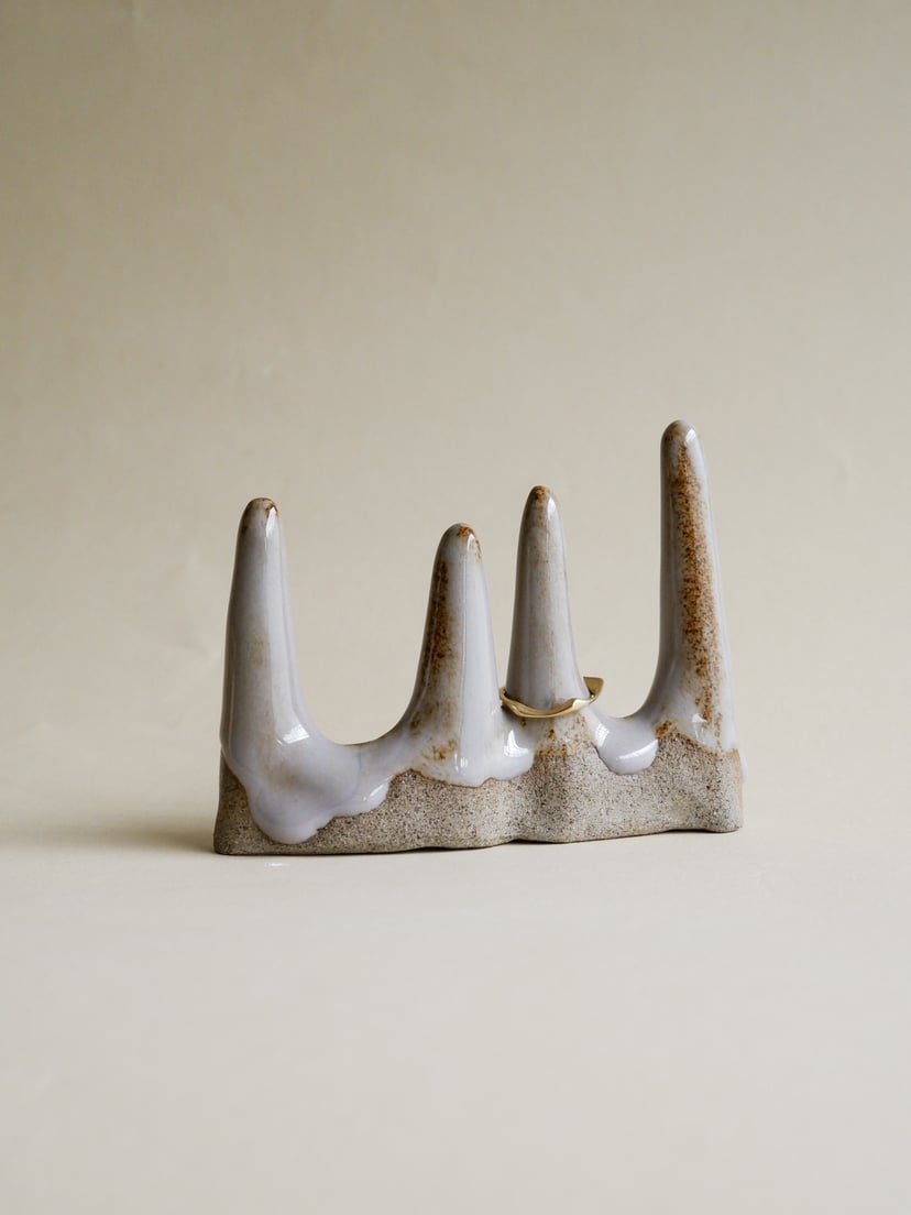 The Gems- Ring Holder 06, grey 2 - ceramiczna podstawka na pierścionki
