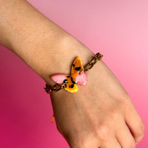 Papaya + malinka - Bransoletka porcelanowa - Porcelka motyl