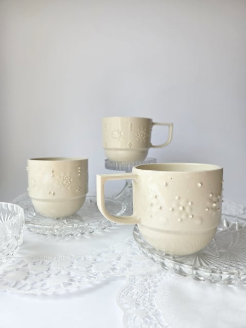 Kubek 300 ml - jasnokremowy kubek ceramiczny