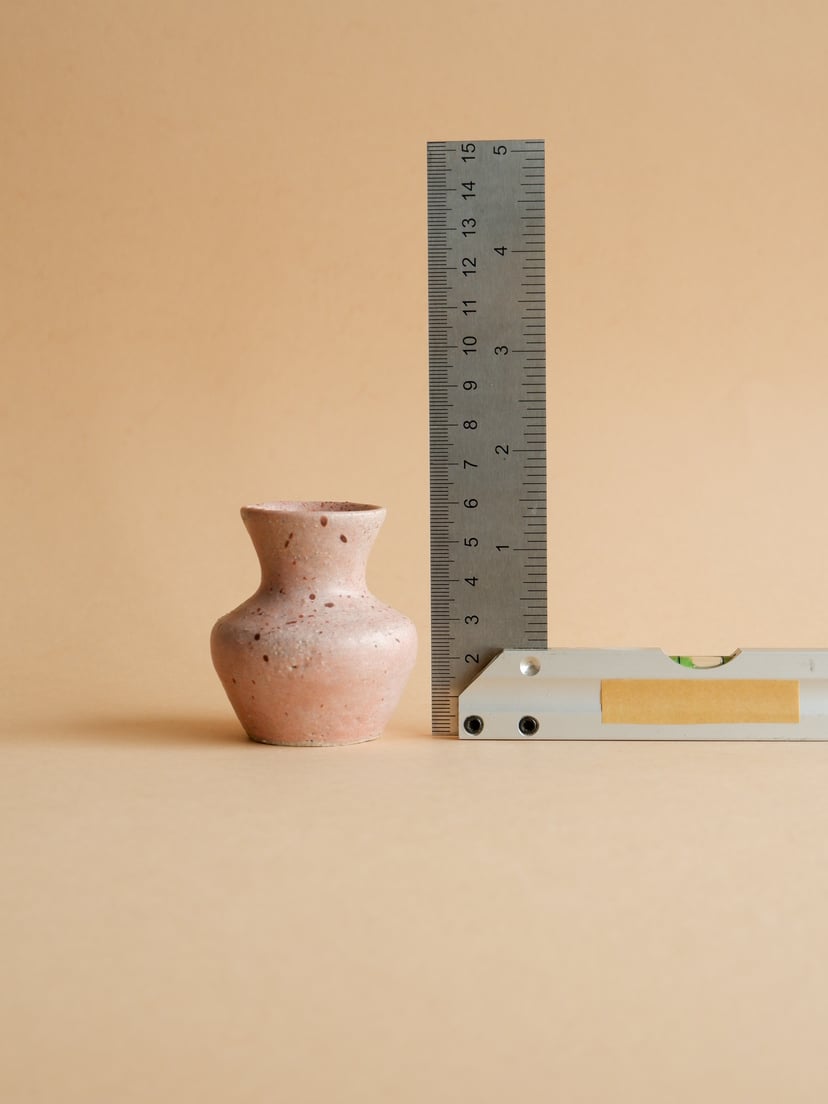 Tiny Mini- Vase 2 - mały wazon ceramiczny
