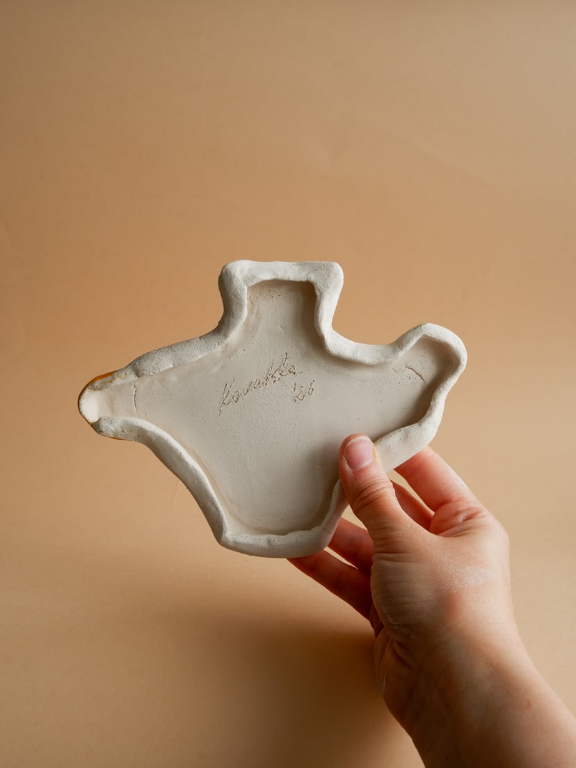 Wall Vase 01 - ceramiczna forma ścienna