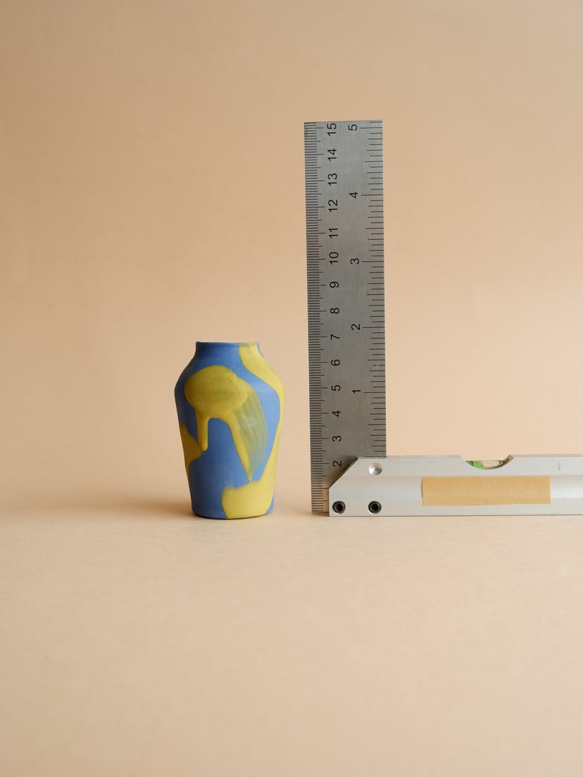 Tiny Mini- Vase 13 - mały wazon ceramiczny