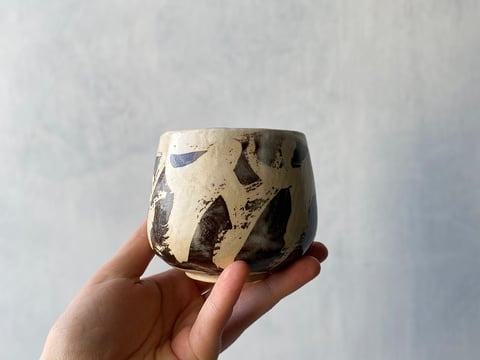 Brązowa INK - ceramiczna czarka z kolekcji ZEN