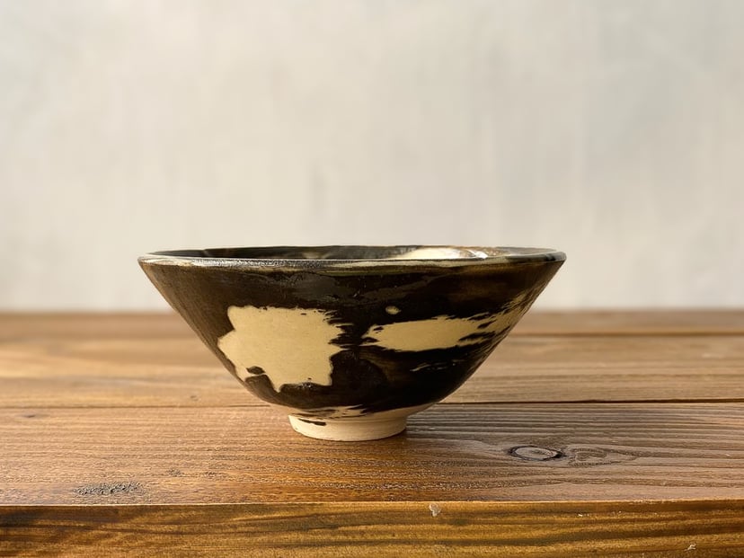 Miseczka z kolekcji INK - ceramiczna miseczka inspirowana japońską kaligrafią