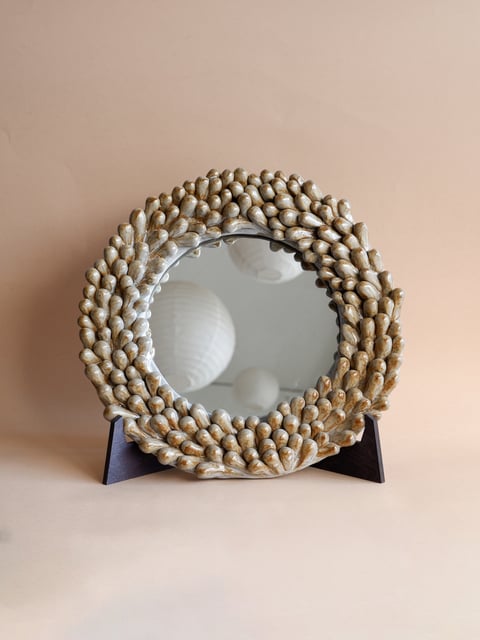 The Petal- Mirror 05 - ceramiczne lustro dekoracyjne