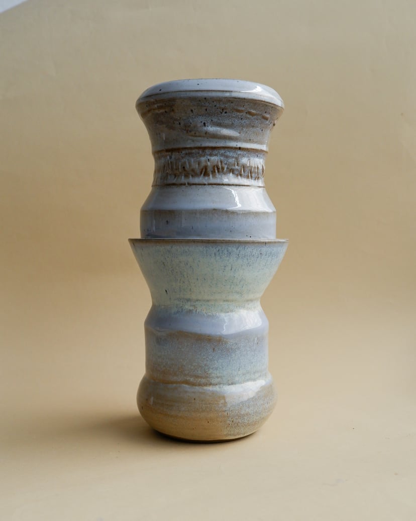 The Combined Forms- Vase 03 - wazon ceramiczny z kolekcji The Combined Forms