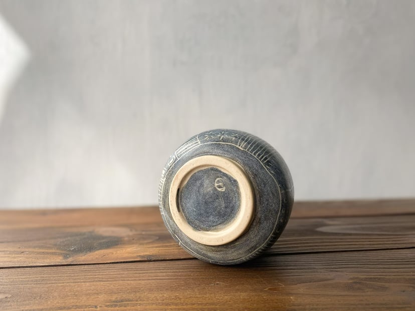 Czarka Sashiko №1 - ceramiczna czarka inspirowana sashiko