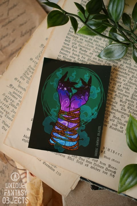 Naklejka z magicznymi rękoma