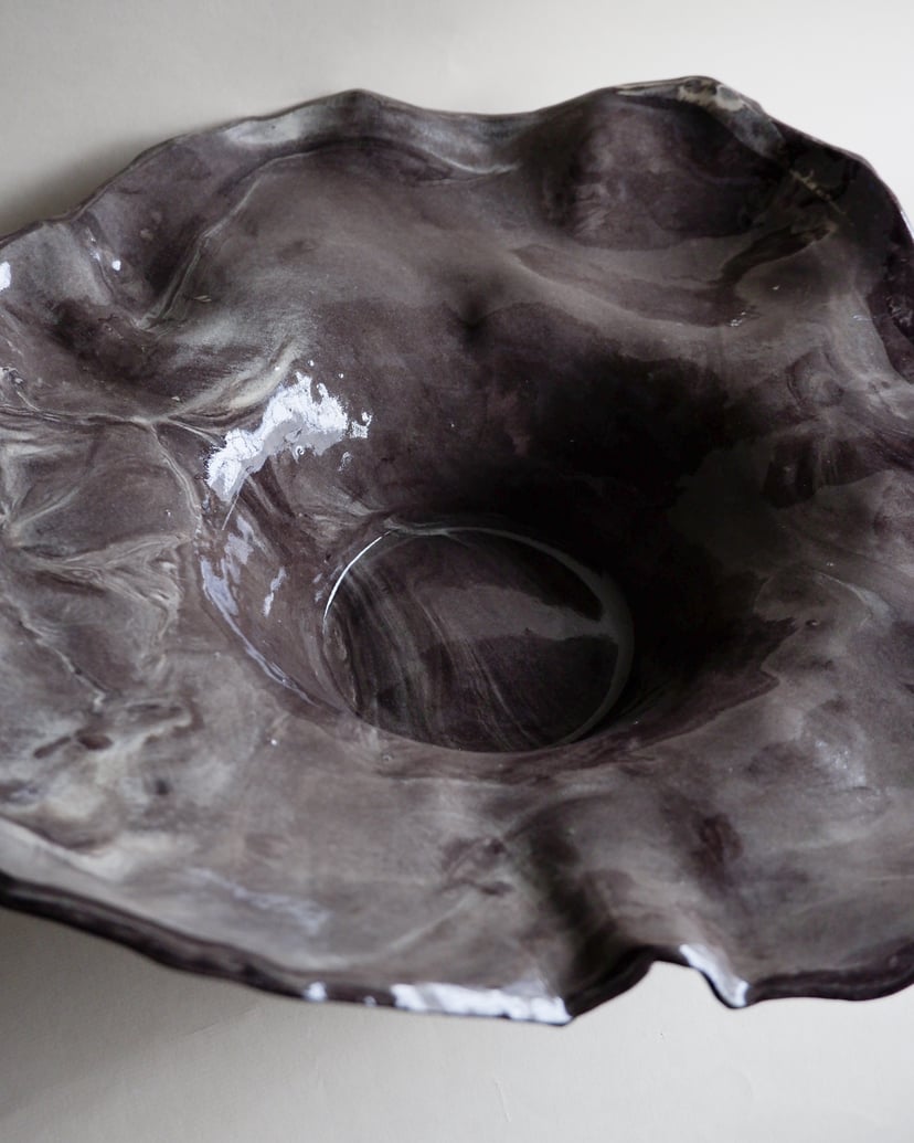 The Floral- Marbled Centerpiece 07 - ceramiczna patera z kolekcji The Floral