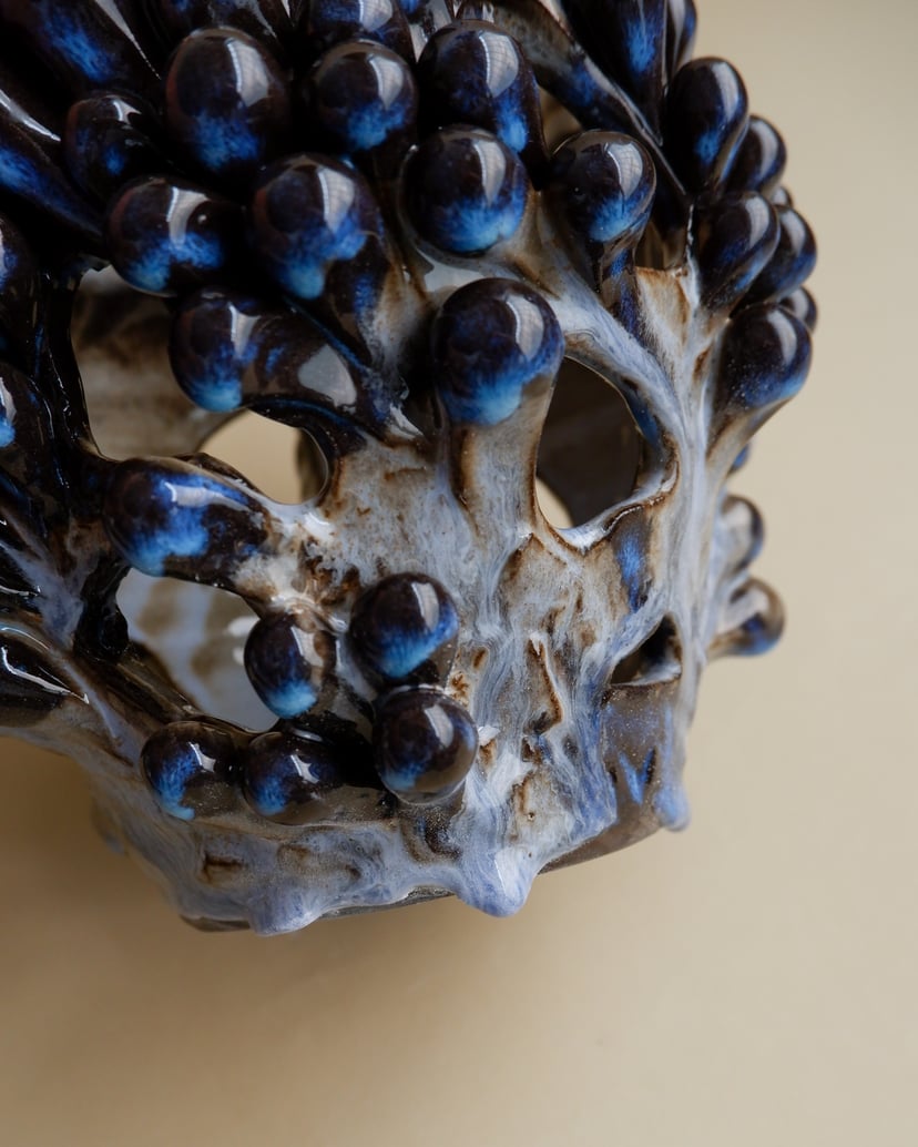 The Petal- Vase 02 - wazon ceramiczny z kolekcji The Petal