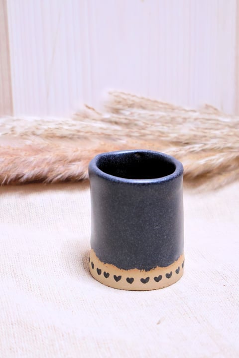 Mini czarka "Czarne serduszko" 70 ml
