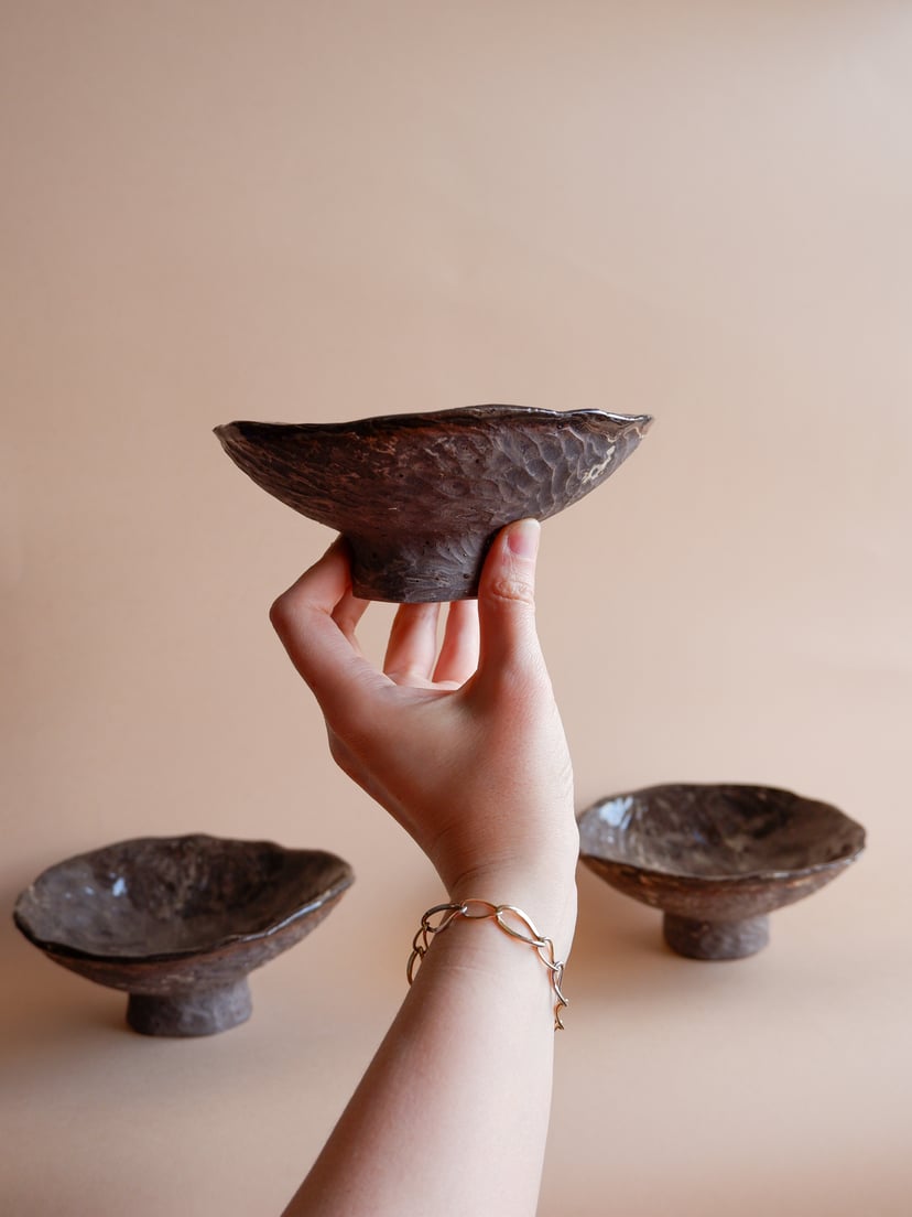 Footed plate 07 - ceramiczny talerz na stopie