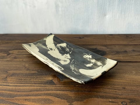 Talerz do sushi większy – ceramiczny talerz do sushi i przekąsek