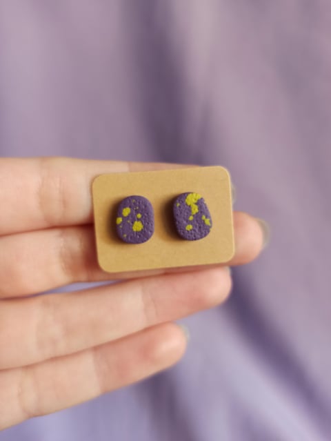 Mini sztyfty pastylki – w kolorze fioletowym z oliwkowymi