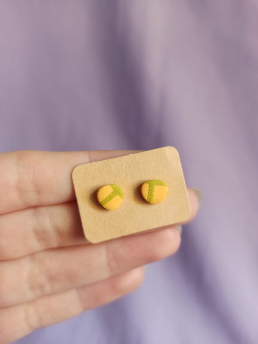 Mini sztyfty płatki kwiatów – w kolorze żółtym z zieloną kratką