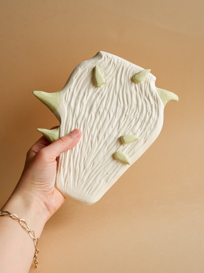 Wall Vase 02 - ceramiczna forma ścienna