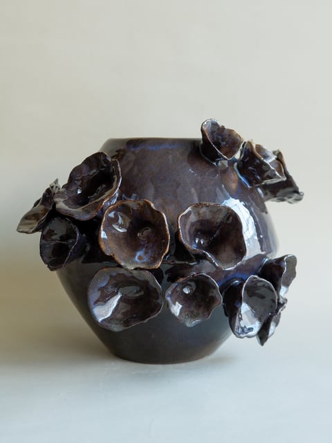 The Floral- Vase 04 - wazon ceramiczny z kolekcji The Floral