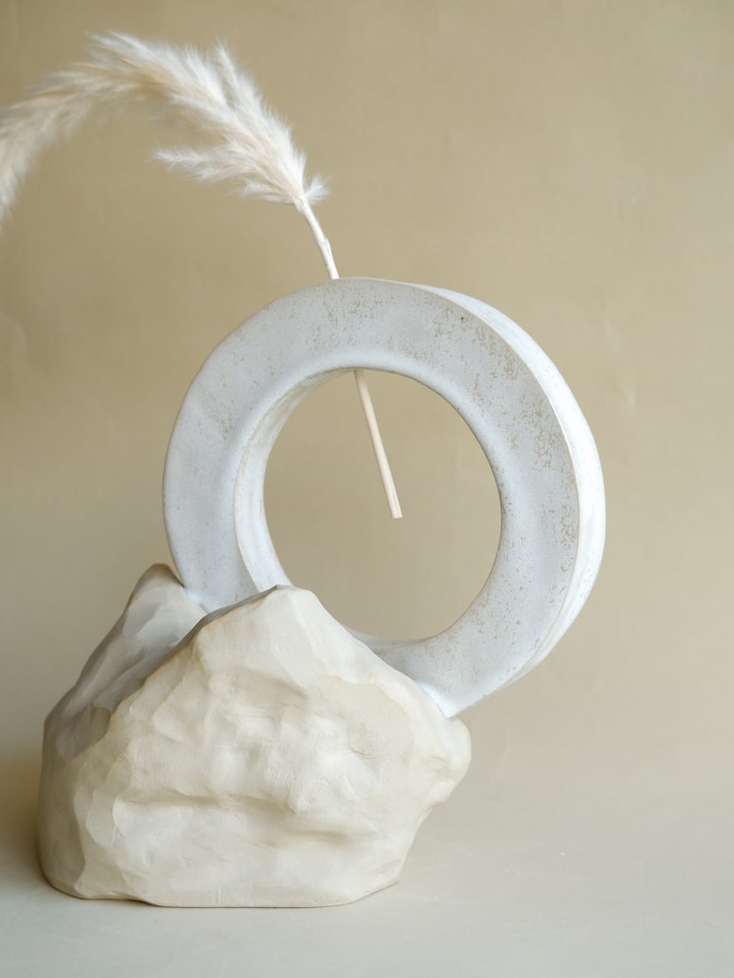 The Gems- Sculptural Vase 08 - wazon ceramiczny z kolekcji The Gems collection. Hand built of beautiful beige stoneware. This vase can be part of your home art