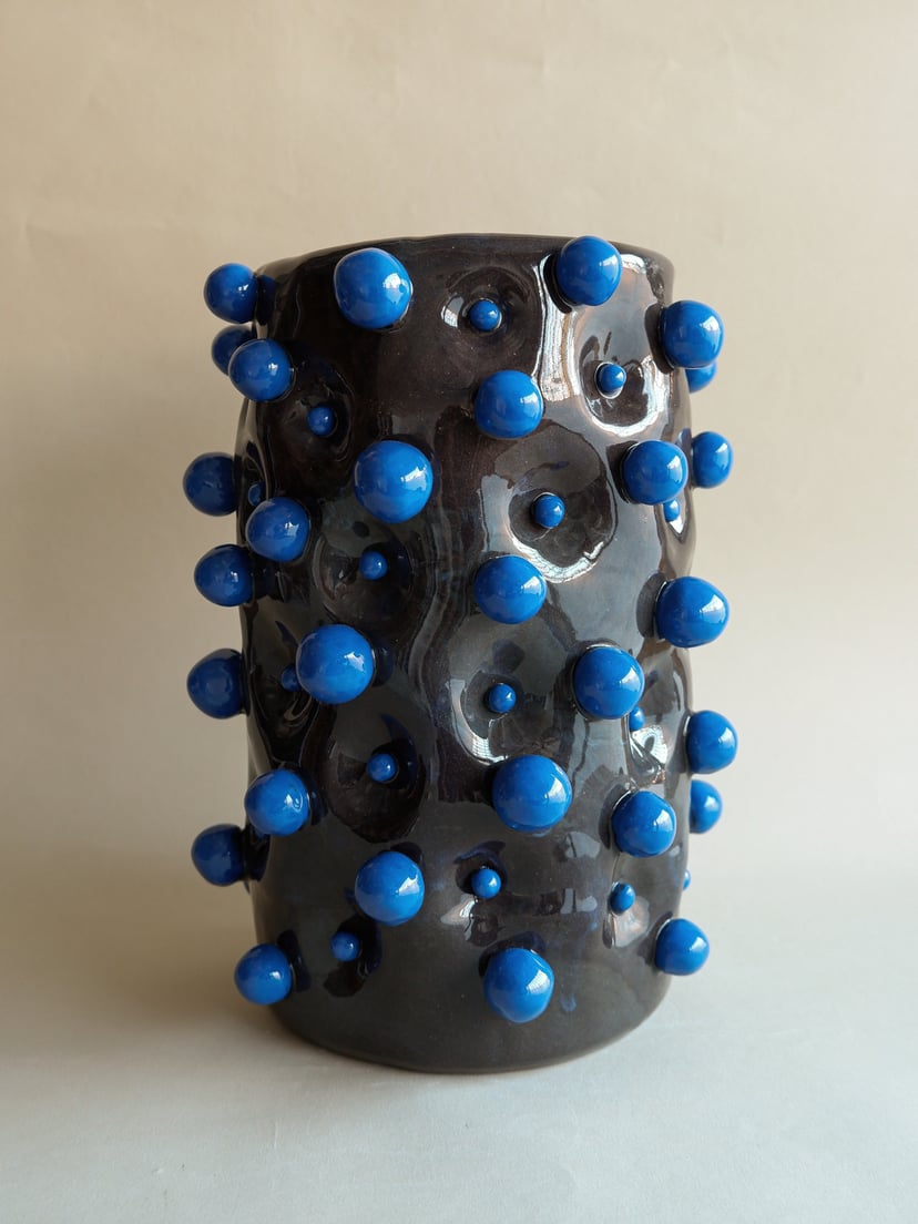 The Bubble- Vase 15 - wazon ceramiczny z kolekcji The Bubble