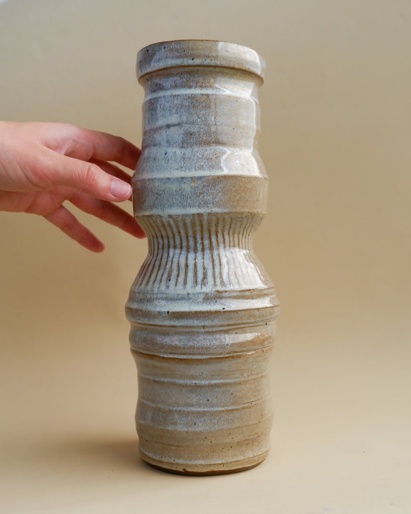 The Combined Forms- Vase 04 - wazon ceramiczny z kolekcji The Combined Forms