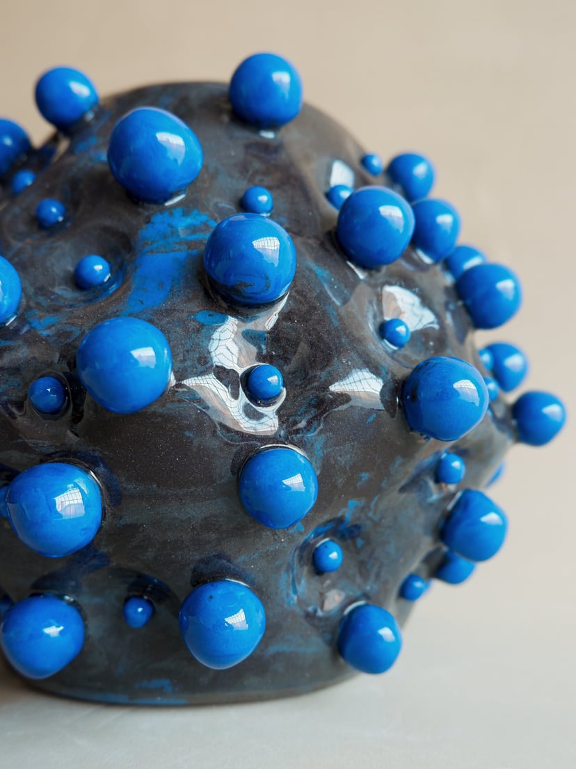 The Bubble- Vase 14 - wazon ceramiczny z kolekcji The Bubble