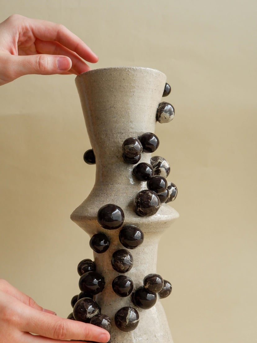 The Bubble- Elegant Vase 10 - wazon ceramiczny z kolekcji The Bubble