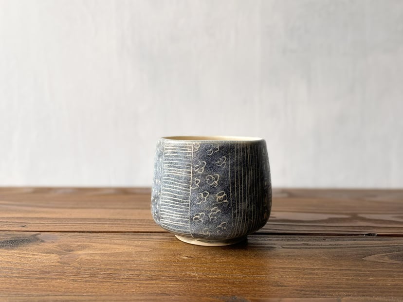 Czarka Sashiko №1 - ceramiczna czarka inspirowana sashiko