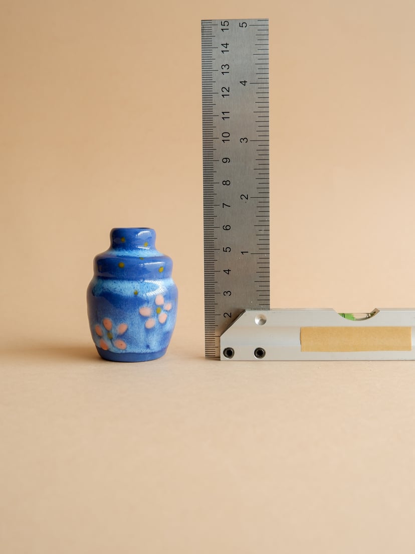 Tiny Mini- Vase 18 - mały wazon ceramiczny