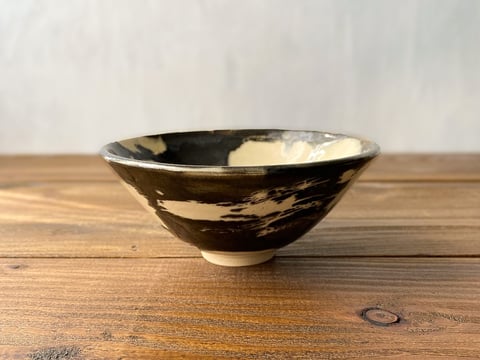 Miseczka z kolekcji INK - ceramiczna miseczka inspirowana japońską kaligrafią