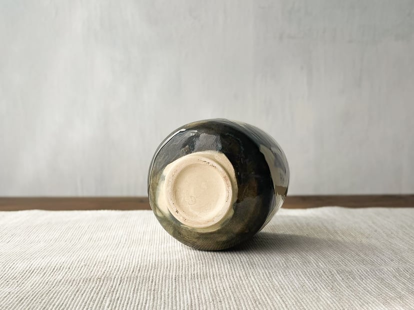 Czarka czarno-biała INK №4 - ceramiczna czarka z kolekcji ZEN