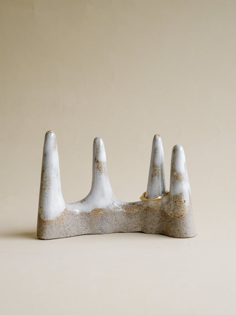 The Gems- Ring Holder 06, grey 3 - ceramiczna podstawka na pierścionki