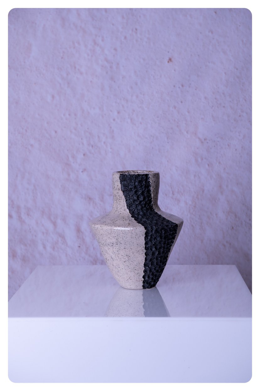 Wazon ceramiczny Core IV